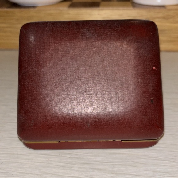 Vintage 1950s Travel Alarm Clock - Picture 2 of 4